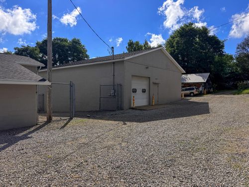 711 Cottage St, Ashland, OH, 44805-1751 | Card Image