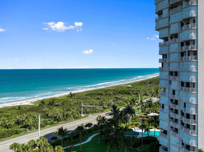 APT-3-4 - 5051 N Highway A1a, Condo with 3 bedrooms, 2 bathrooms and null parking in Hutchinson Island FL | Image 38