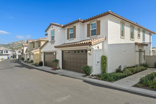 8624 Sage Shadow Dr, Lakeside, CA, 92040-2790 | Card Image