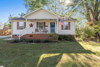 104 Parker Street, House other with 3 bedrooms, 2 bathrooms and null parking in DUNCAN SC | Image 2