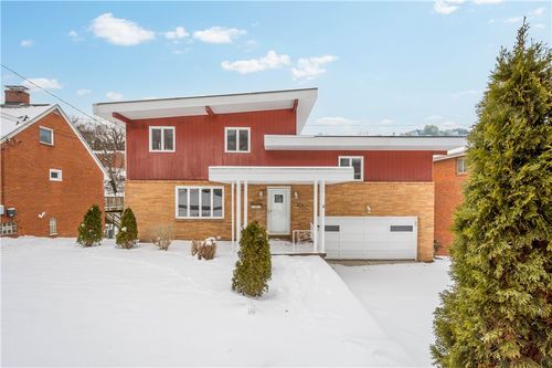 3930 Edge Rd, Brentwood, PA, 15227-3410 | Card Image