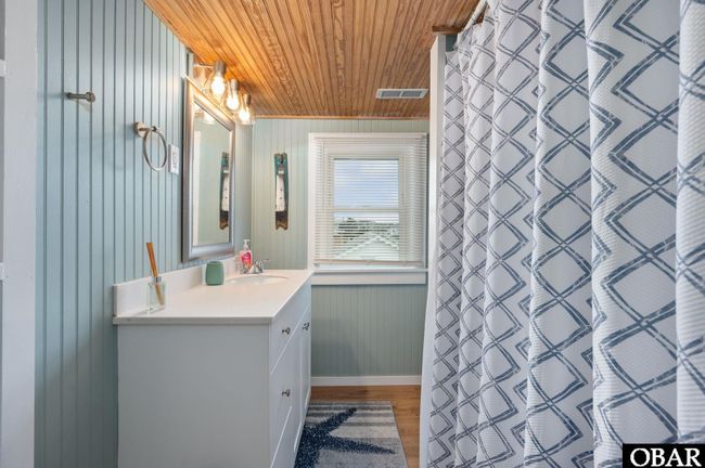 300 S Virginia Dare Trl, House other with 4 bedrooms, 2 bathrooms and null parking in Kill Devil Hills NC | Image 25