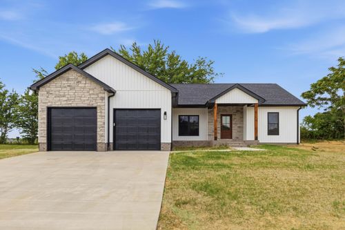 100 Gray Bird Ln, London, KY, 40741-8436 | Card Image