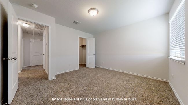 604 Sydney Blvd, House other with 5 bedrooms, 3 bathrooms and 3 parking in Thorndale TX | Image 15