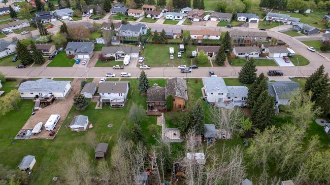 33 Mackenzie Dr, House other with 3 bedrooms, 3 bathrooms and 4 parking in Sedgewick AB | Image 33