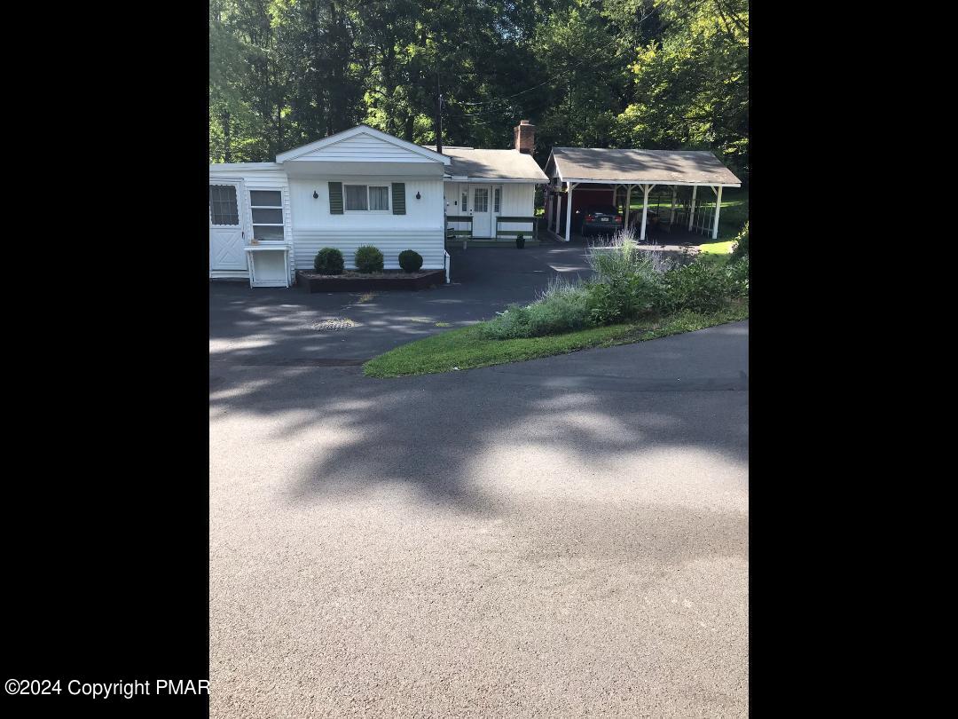 Baabe Ln, Stroudsburg, PA 18360