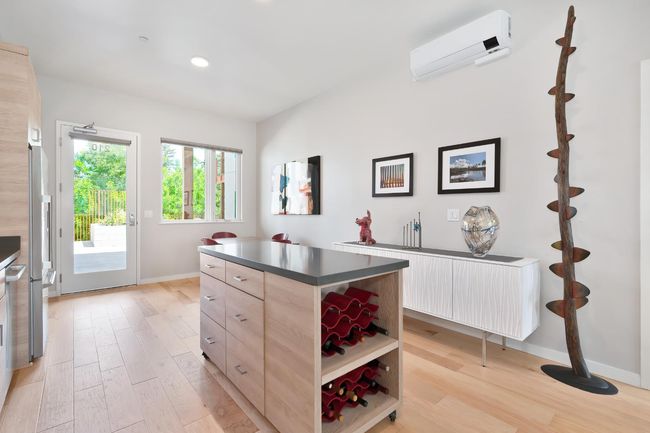UNIT-210 - 330 G St, Condo with 2 bedrooms, 2 bathrooms and null parking in West Sacramento CA | Image 6