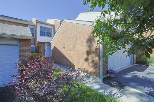 3486 Forestoak Ct, Cincinnati, OH, 45208 | Card Image
