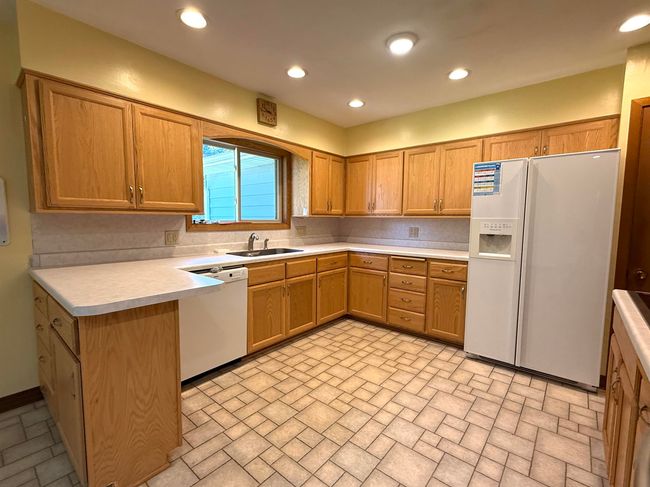 811 W 10 Th St, House other with 4 bedrooms, 3 bathrooms and null parking in Spencer IA | Image 6