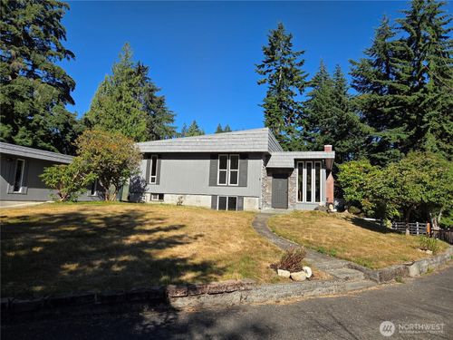 904 Seamount Dr, Port Angeles, WA, 98363-5020 | Card Image