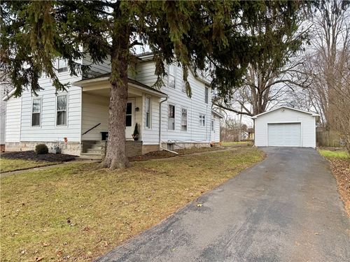 28 Miller St, Seneca Falls, NY, 13148-1524 | Card Image