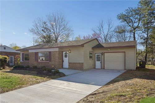 3905 W Colonial Parkway, Virginia Beach, VA, 23452 | Card Image