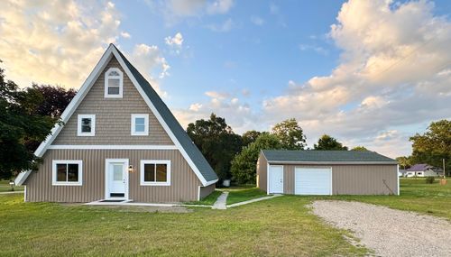 7292 Avenue F, Vestaburg, MI, 48891-5130 | Card Image