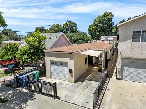 407 E Sunset St, Long Beach, CA, 90805-6619 | Card Image