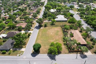 611 West Jones Ave, Home with 0 bedrooms, 0 bathrooms and null parking in Pharr TX | Image 3