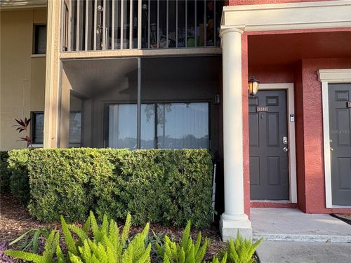 5582 Baywater Dr, TAMPA, FL, 33615-3528 | Card Image