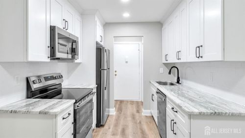 k-204 Covered Bridge Blvd, Manalapan, NJ, 07726-4463 | Card Image