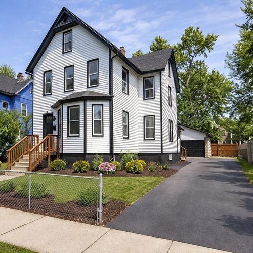 25 Dawes St, Springfield, MA, 01109 | Card Image