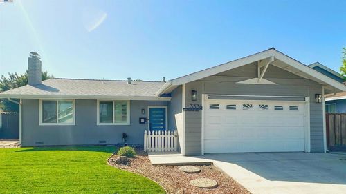 3336 Claudia Dr, Concord, CA, 94519-2053 | Card Image