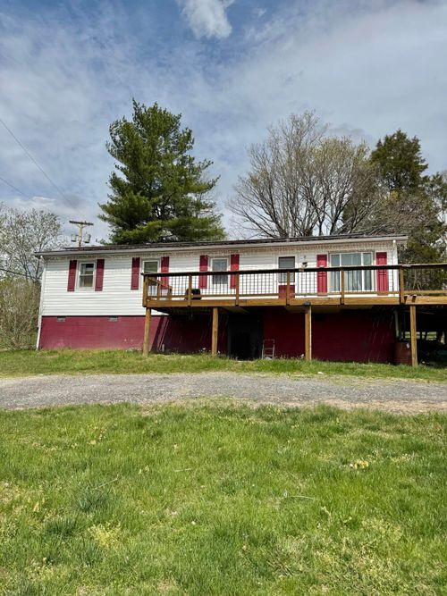 6237 Parrott Mountain Rd, Radford, VA, 24142 | Card Image