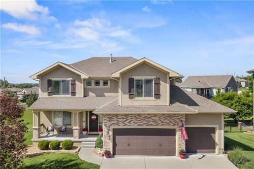 1218 Becket Ct, Raymore, MO, 64083-8708 | Card Image