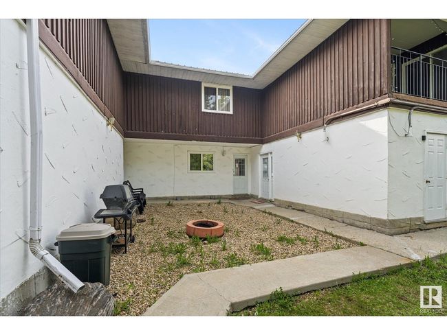4812 45 Ave, Home with 10 bedrooms, 2 bathrooms and null parking in Evansburg AB | Image 62