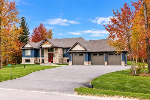 2055 Elana Dr, Severn, ON, L3V0C1 | Card Image