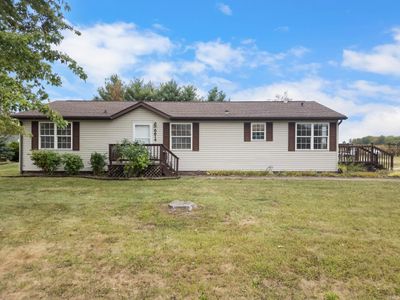 6614 W County Road 800 Road, House other with 3 bedrooms, 2 bathrooms and null parking in Rossville IN | Image 1