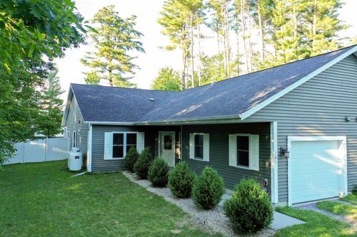 101-27 Willys Ln, Milton, VT, 05468-3830 | Card Image