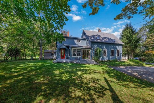 8 Wallace St, Antrim, NH, 03440-3515 | Card Image