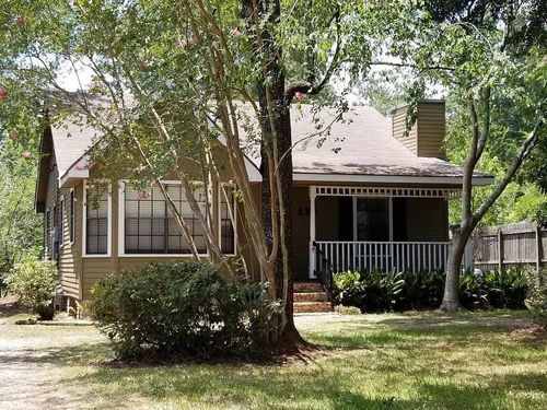 223 W 12th Ave, Covington, LA, 70433-3374 | Card Image