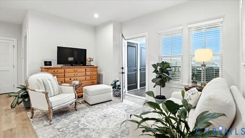 unit-301-6615 Citory Way, Moseley, VA, 23120-2003 | Card Image