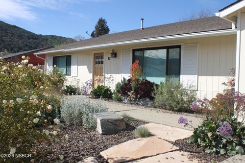 67 Pepperwood Way, Solvang, CA, 93463-2949 | Card Image