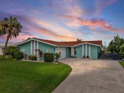 4911 Pompano Dr, New Port Richey, FL, 34652-4429 | Card Image