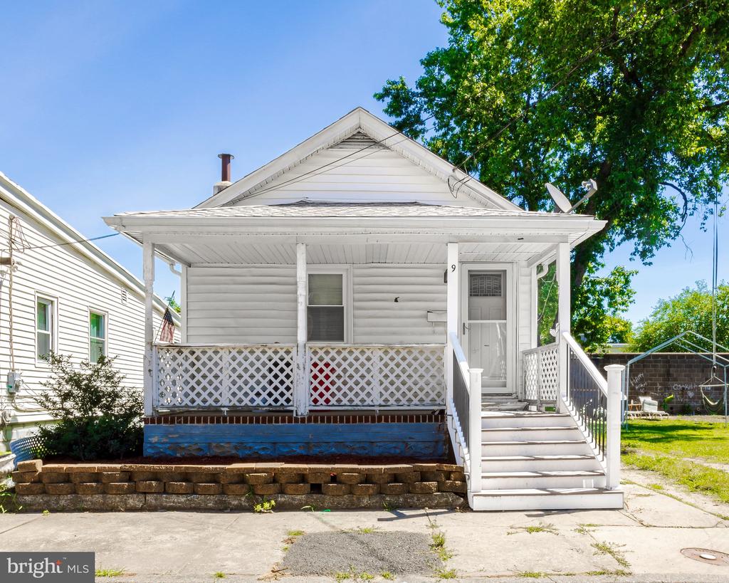 Griffith St, Penns Grove, NJ 08069