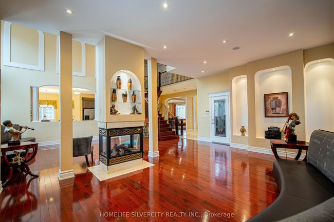 26 Jacob Brill Cres, House other with 6 bedrooms, 5 bathrooms and 4 parking in Brampton ON | Image 12