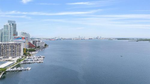 apt-1207-2333 Brickell Ave, Miami, FL, 33129-2412 | Card Image