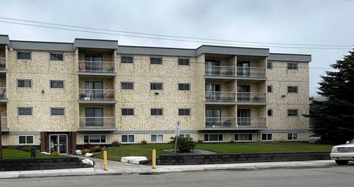 302-8601 22 Avenue, Coleman, AB, T0K0M0 | Card Image