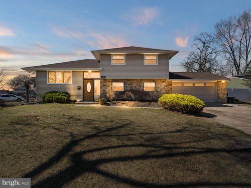 27 Randy Rd, GLENDORA, NJ, 08029-1714 | Card Image