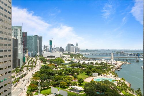 apt-2522-325 S Biscayne Blvd, Miami, FL, 33131-2463 | Card Image