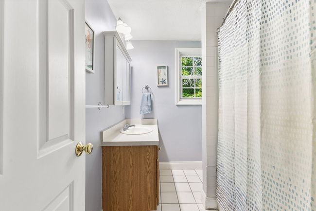 APT-3 - 112 Cocasset St, Condo with 2 bedrooms, 3 bathrooms and 2 parking in Foxboro MA | Image 17