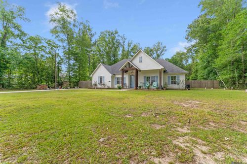 13698 Hammack Rd, Denham Springs, LA, 70726-7289 | Card Image