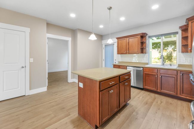 Bedroom Door adjacent to kitchen, great for home office | Image 17