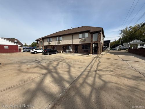 116 Terry Ave, Rochester, MI, 48307-1570 | Card Image