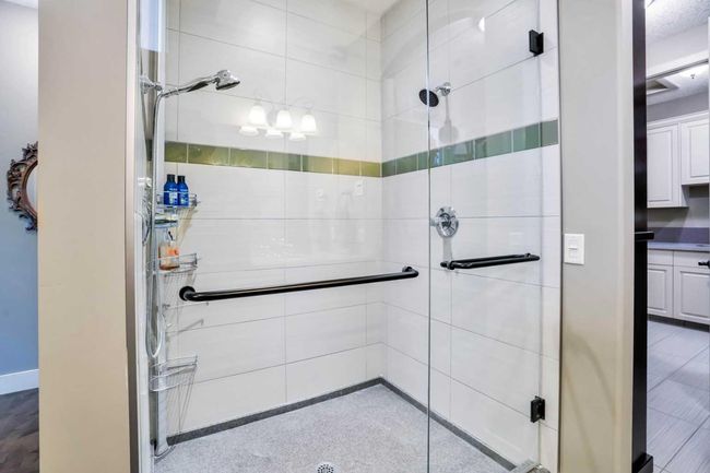 511 Evergreen Circle Sw, House other with 3 bedrooms, 3 bathrooms and 4 parking in Calgary AB | Image 21
