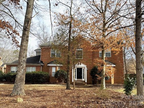 4926 Ardenwoods Dr, Charlotte, NC, 28215-9776 | Card Image