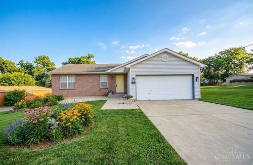 5890 Kay Dr, Fairfield, OH, 45014-5533 | Card Image