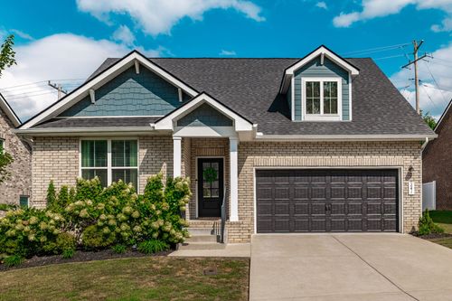 241 Griffin Ln, Gallatin, TN, 37066-2275 | Card Image