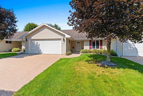 205 Channel, Shawano, WI, 54166 | Card Image