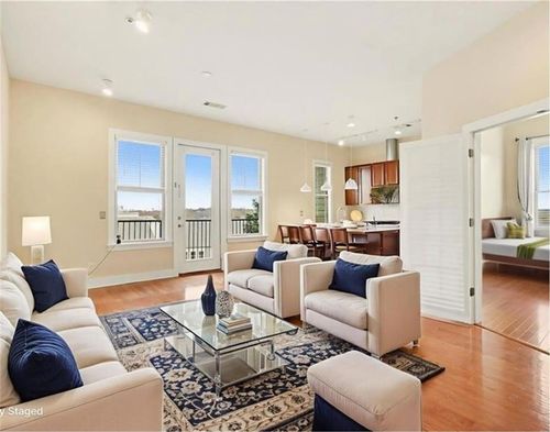 apt-4310-1195 Milton Ter Se, Atlanta, GA, 30315-2432 | Card Image